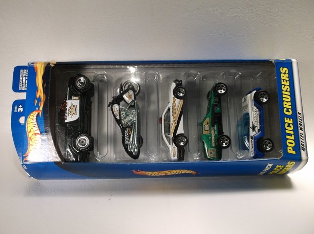 2000 Hot Wheels Gift Pack MISB: Titled date is what appears on the back of the package