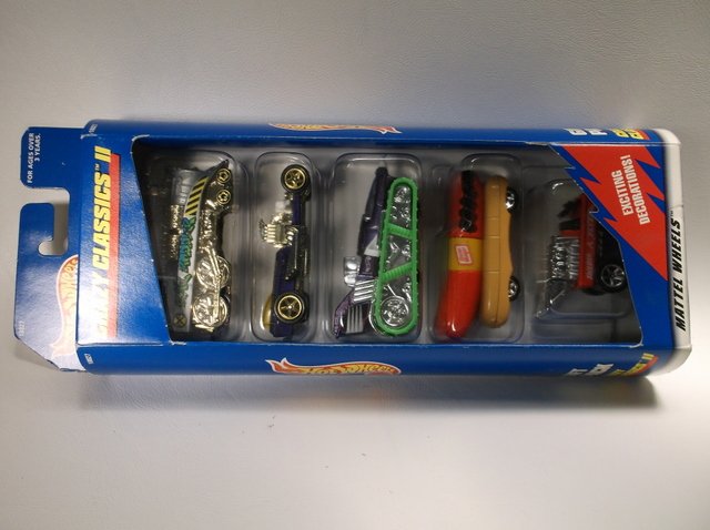 1997 Hot Wheels Gift Pack MISB: Titled date is what appears on the back of the package