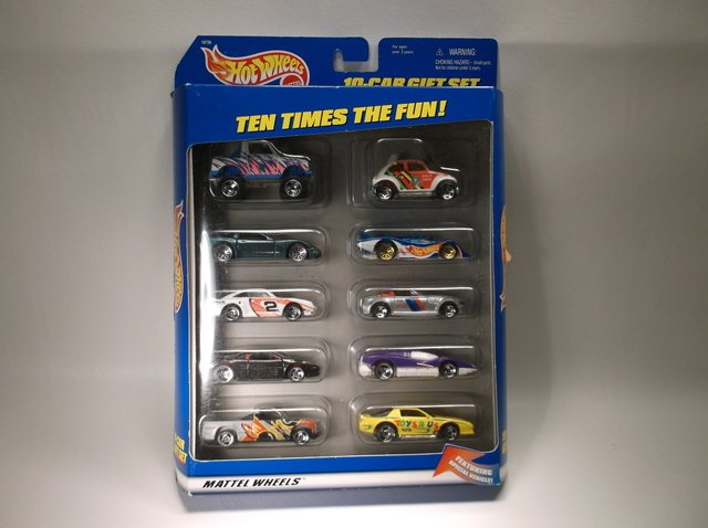 1997 Hot Wheels Ten Car Gift Pack MISB: .