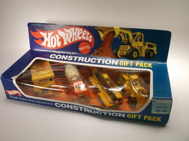1983 Hot Wheels Construction Gift Pack MISB: Titled date is what appears on the back of the package
