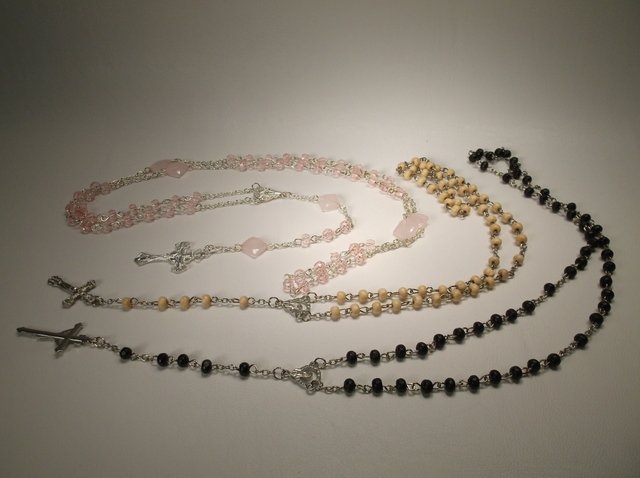 3 Nice Catholic Rosary lot: .