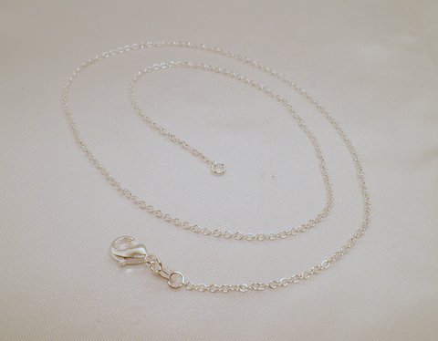 New Sterling Silver 18 Inch Delicate Chain Necklace: Stamped .925