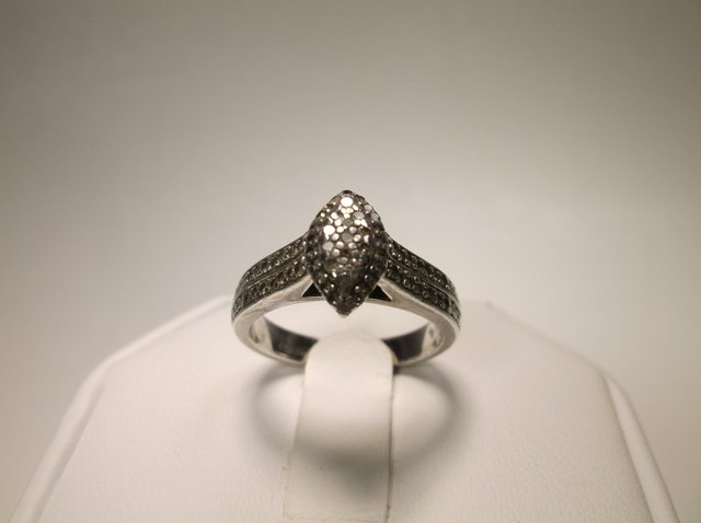 Nice Sterling Silver Diamond Wedding Ring 7: .