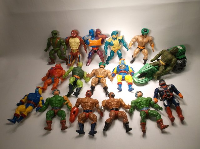 16 1980s Vintage He-Man MOTU Action Figures Lot: you get em all with a vehicle