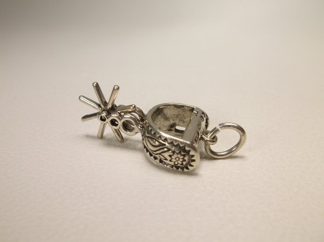 Nice Sterling Silver Cowboy Spur Charm: .