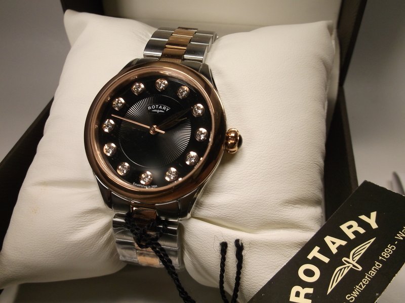 Merry Christmas! New Mens Rotary Wristwatch In Box $495: Gorgeous New In Box Mens Genuine Rotary Wristwatch in Box with all papers, never worn, brand spanking new, retails for $495, perfect Christmas gift for Dad or loved one