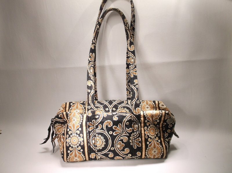 Nice Authentic Vera Bradley Handbag Purse: Nice condition, not used much, authentic
