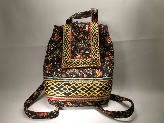 Nice Large Authentic Vera Bradley Handbag Backpack: .