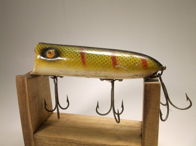 Antique Wood Heddon Lucky 13 Fishing Lure: .