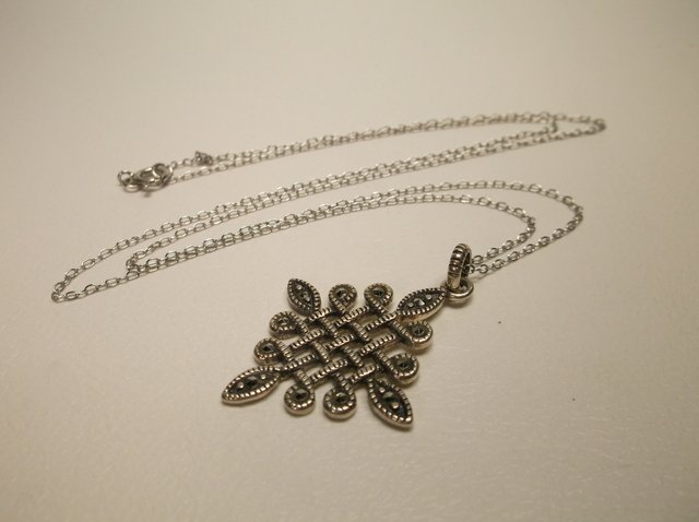 Nice Sterling Silver Marcasite Necklace: .