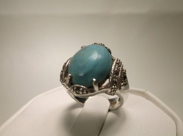 Nice Sterling Silver Turquoise Marcasite Ring 6: .