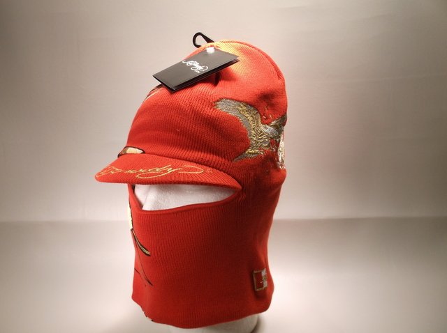 New NWT Ed Hardy Winter Hat: .