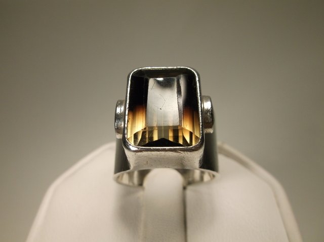 Beautiful Huge Sterling Silver Obsidian Ring 8.5: .