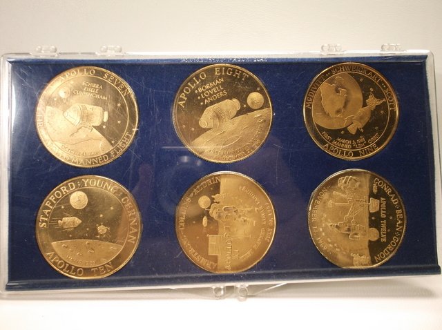 Nice Apollo Nasa Coin Set 1960s-70s: .
