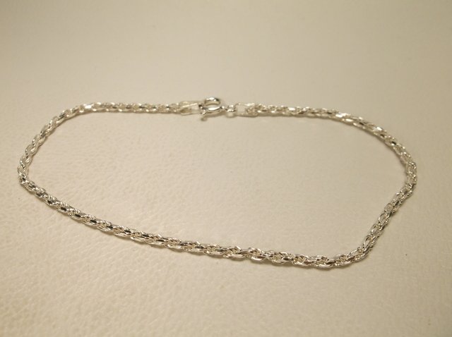 Nice Sterling Silver Rope Chain Bracelet: .