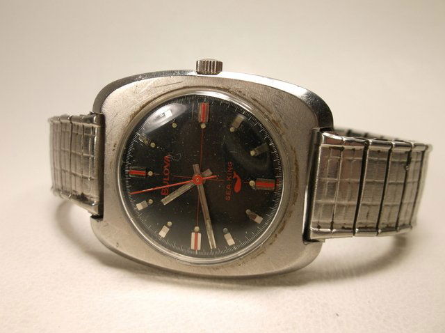 Antique Bulova Sea King Wristwatch: works and winds great