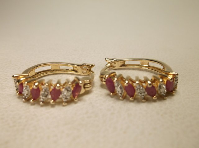 Beaut Gold Over Sterling Gen Diamond Ruby Earrings: .