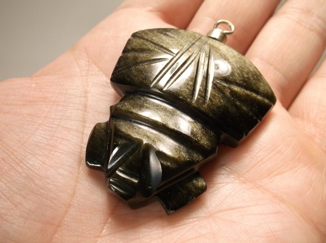 Large Sterling Silver Tigers Eye Pendant: .