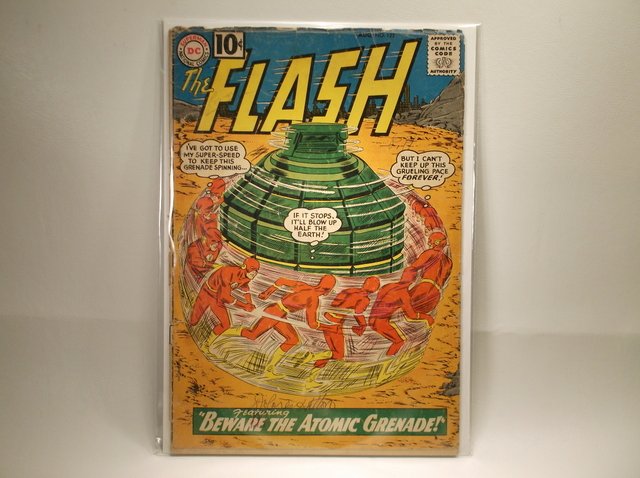 1961 DC The Flash Comic Book #122 $600 1st Top (1 of 1)