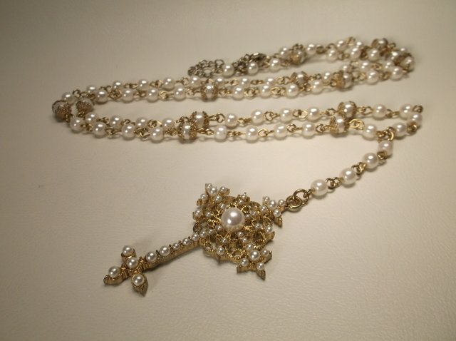 Antique Catholic Rosary: .