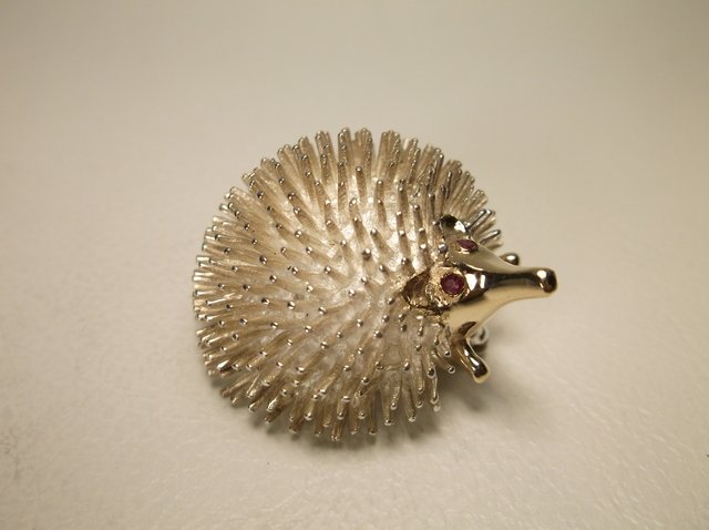 Gorg Sterling Silver 14k Hedgehog Porcupine Brooch (1 of 2)