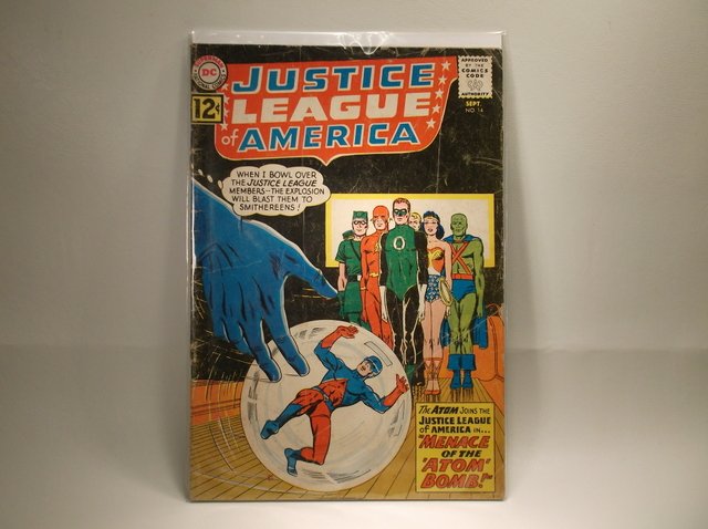 1962 DC Justice League Comic Book #14 $625 Atom (1 of 1)