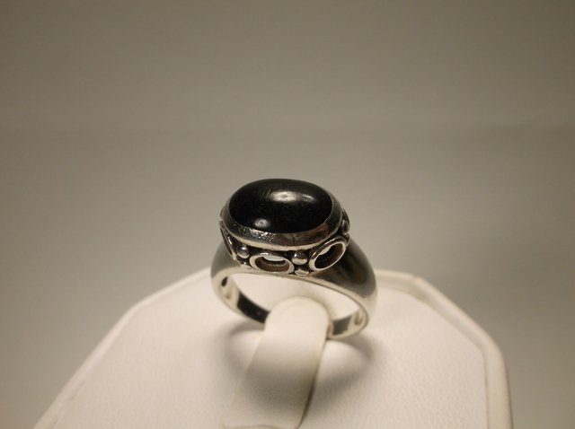 Nice Sterling Silver Onyx Ring 8 (1 of 1)