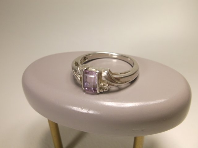 Beautiful Sterling Silver Amethyst Ring 7 (1 of 1)