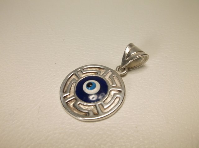 Nice Sterling Silver Turkish Evil Eye Pendant (1 of 1)