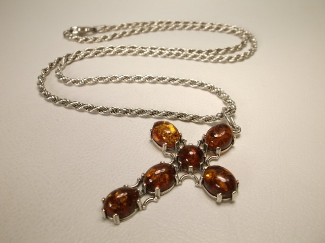 Beautiful Heavy Sterling Silver Amber Cross Necklace (1 of 1)