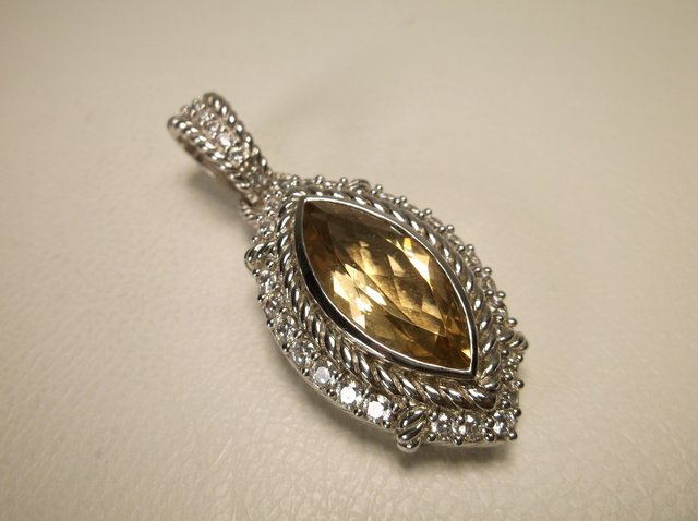 Gorg Sterling Silver Judith Ripka Topaz Pendant: very large, yellow topaz, excellent condition