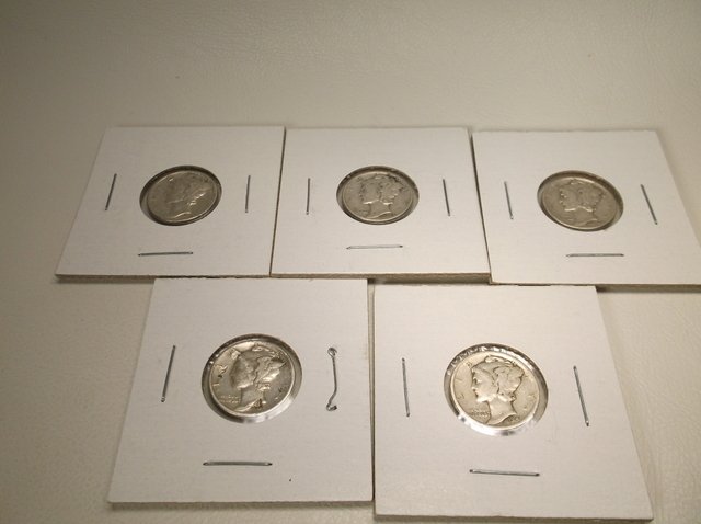 5 US Silver Mercury Dime Lot (1 of 1)