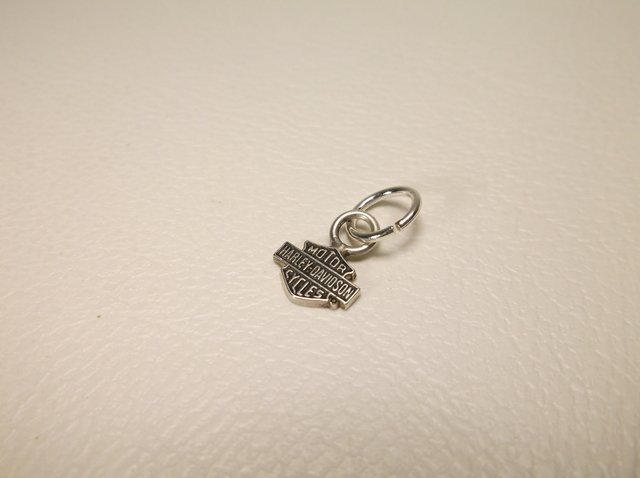 Sterling Silver Harley Davidson Motorcycle Charm (1 of 1)