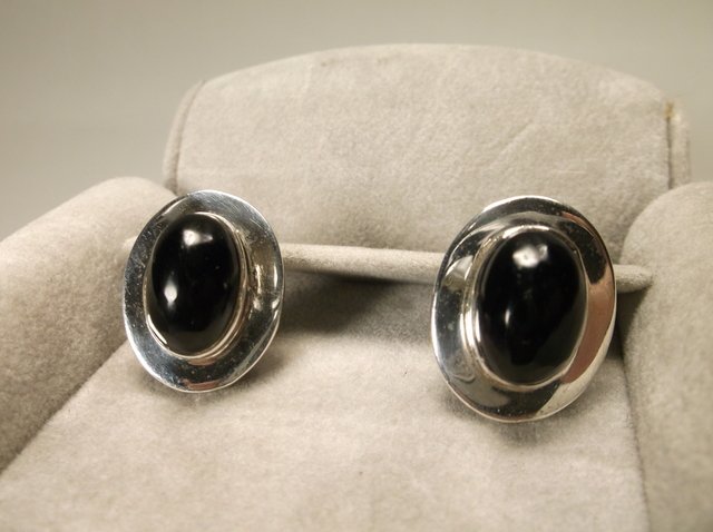 Nice Heavy Sterling Silver Onyx Earrings (1 of 1)