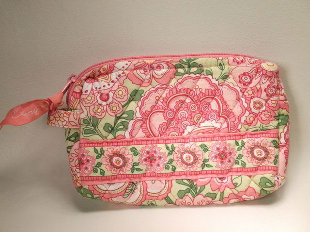Nice Vera Bradley Makeup Bag (1 of 2)
