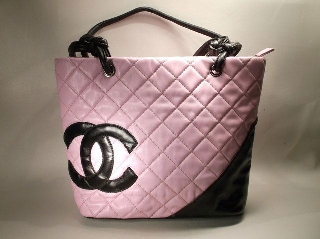 Chanel Leather Handbag Purse (1 of 2)