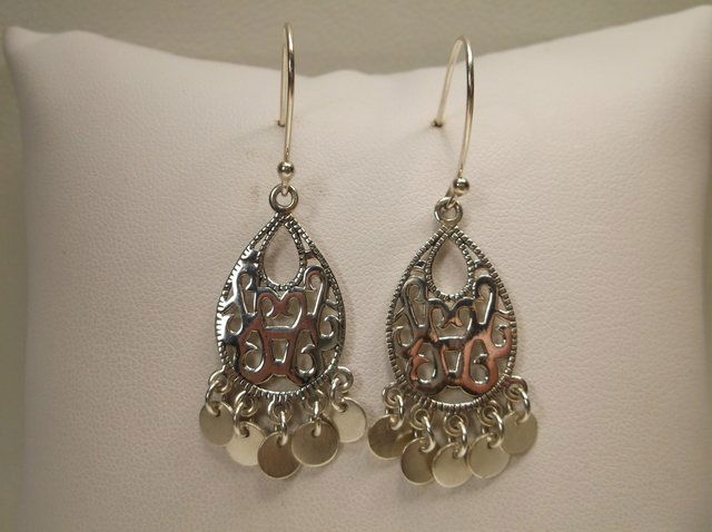 Beautiful Sterling Silver Earrings Dangly (1 of 1)