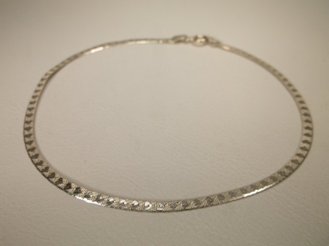 Nice Sterling Silver Anklet: .