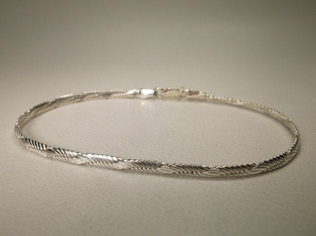 Beautiful Thick Sterling Silver Bracelet (1 of 1)