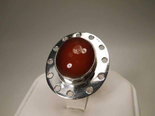 Stunning Sterling Silver Gemstone Ring 9 Amber? (1 of 2)