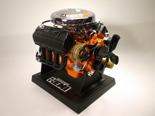 Nice Large Dodge Hemi Motor Display (1 of 4)
