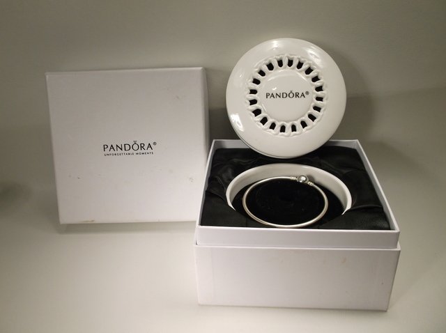 Gorgeous Genuine Pandora Sterling Bracelet In Box (1 of 4)