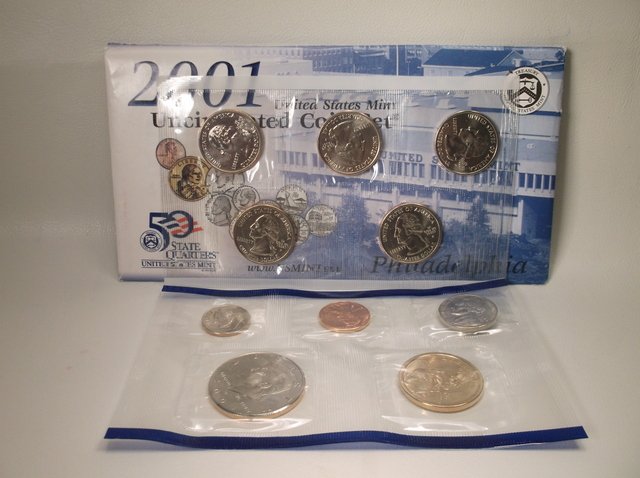 2001 US Mint Proof Set With State Quarters (1 of 1)