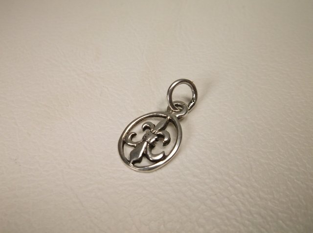 Nice Sterling Silver Fleur De Lis Charm (1 of 1)