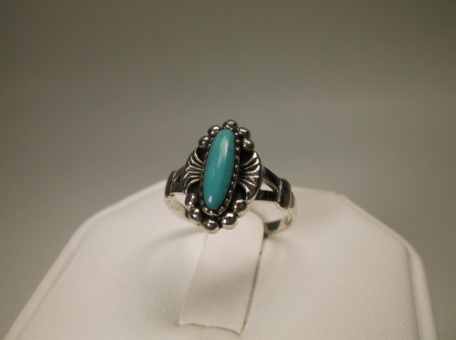 Beautiful Sterling Silver Turquoise Ring 7 (1 of 1)