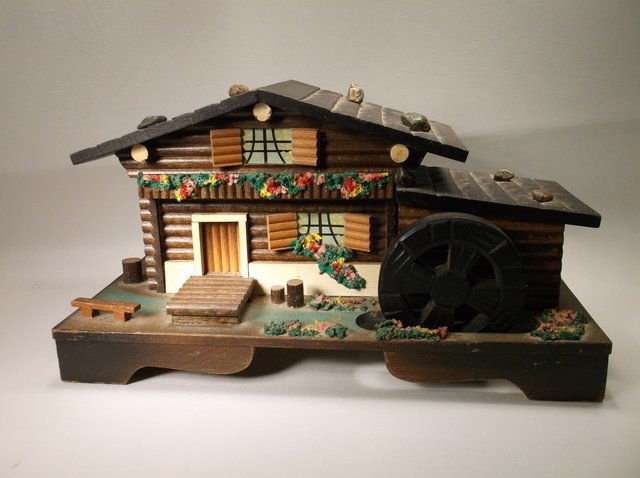 Antique Black Forest Water Wheel Music Box (1 of 2)