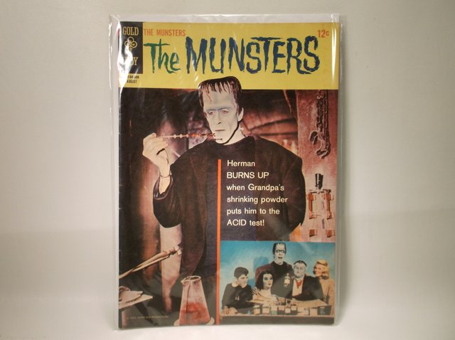 1966 The Munsters Comic Book #8 $110 (1 of 1)