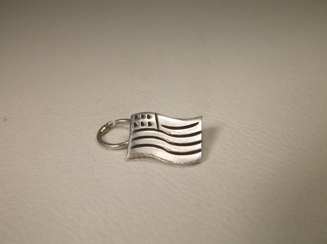 Nice Sterling Silver US Flag Charm: .