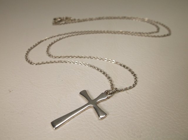 Nice Sterling Silver Cross Necklace (1 of 1)