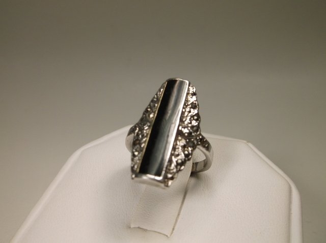 Beautiful vintage Sterling Silver Onyx Ring 6 (1 of 1)